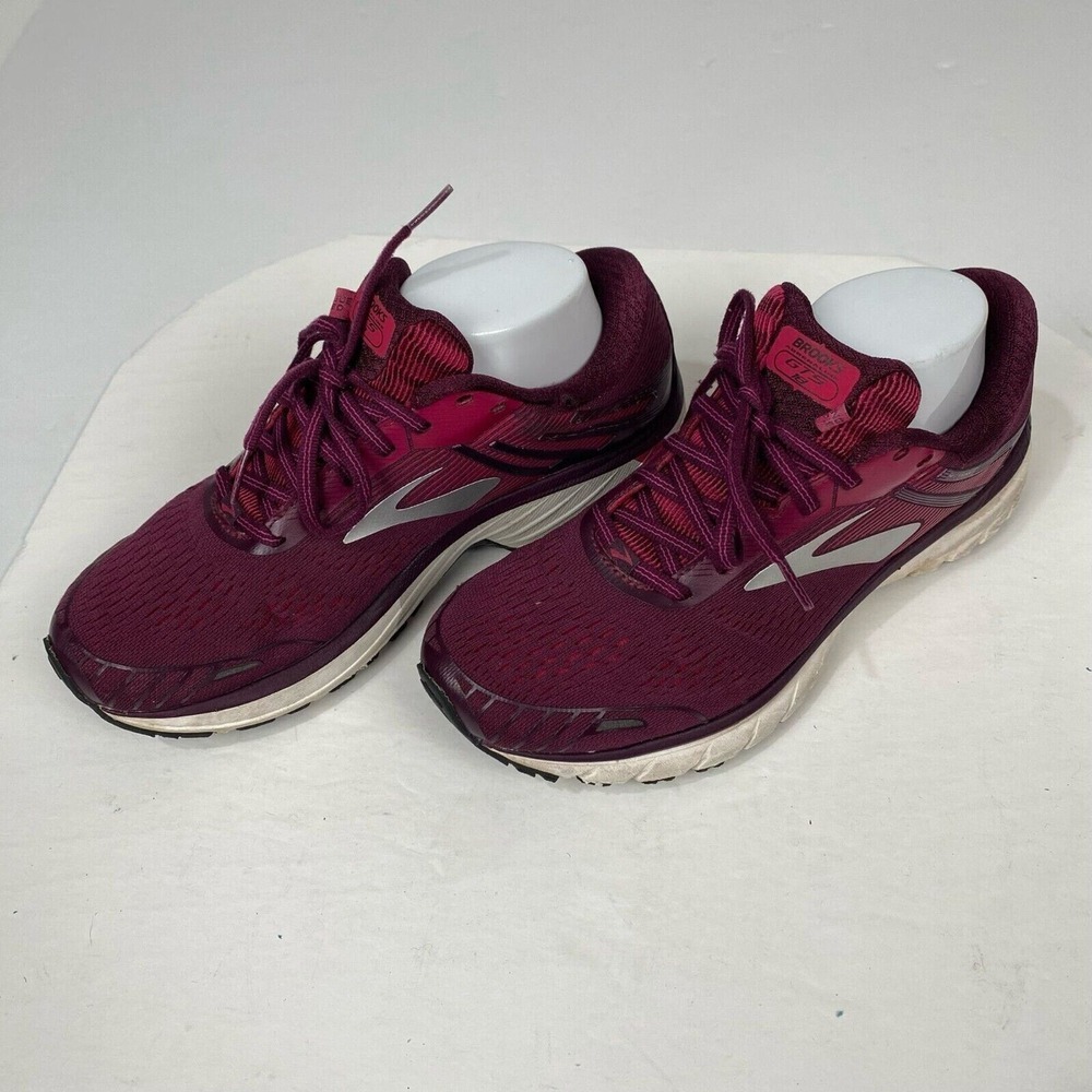 Brooks Adrenaline GTS 18 Womens Size 9 Shoes color Purple‎ Sneaker.Comfort